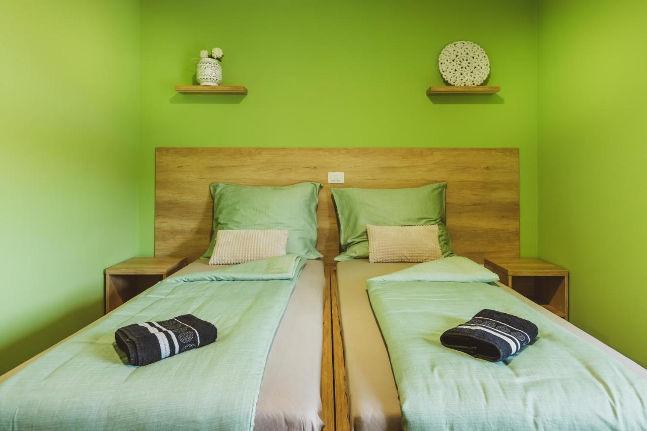 Center Vintgar Hotell Slovenska Bistrica Exteriör bild